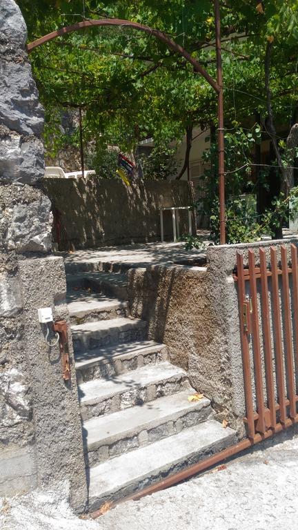 Apartment Angelina Risan Dış mekan fotoğraf