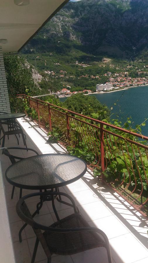 Apartment Angelina Risan Dış mekan fotoğraf
