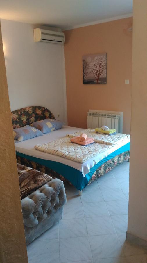 Apartment Angelina Risan Dış mekan fotoğraf