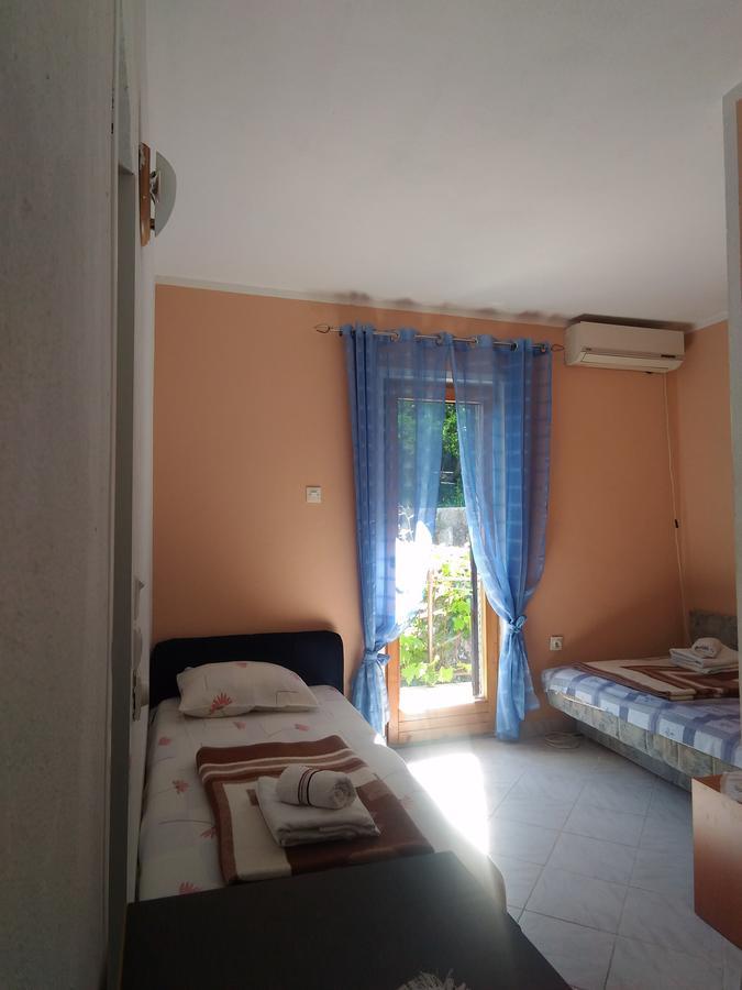Apartment Angelina Risan Dış mekan fotoğraf